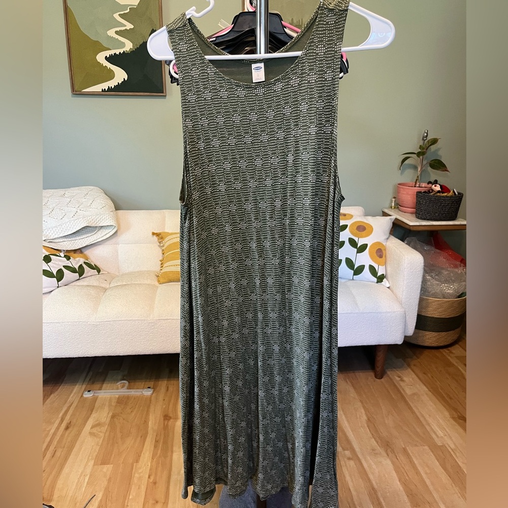 Old Navy Olive Green Sleeveless Midi Dress